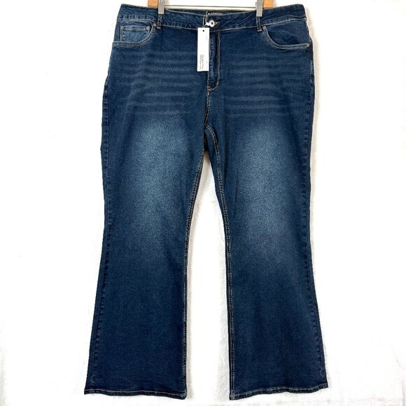 Bloomchic Stretchy Flare Jeans Womens US 22 3X Blue Dark Wash NEW - Picture 1 of 8